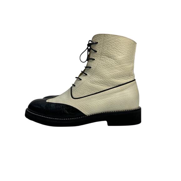 Authentic Chanel Black & Beige Combat Boots - Size 40 - Picture 1 of 15